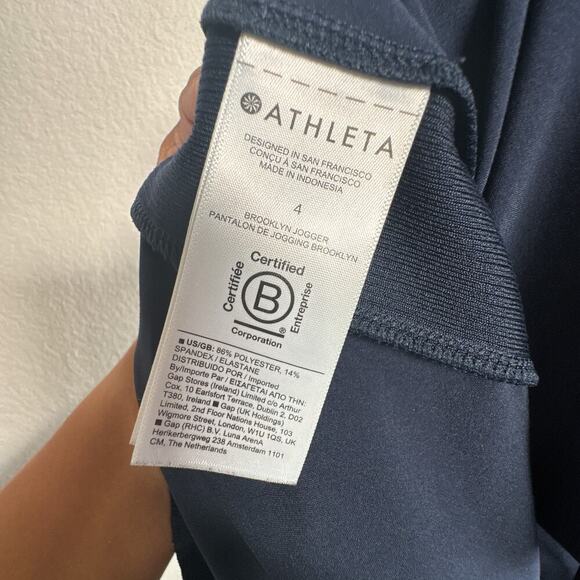 Athleta Brooklyn Ankle Pants Navy Blue Sz 4 Lightweight Stretch - Picture 6 of 13